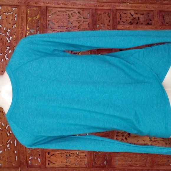 Danskin: Sweater - Picture 4 of 7